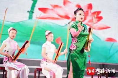 讓非遺“活”起來(lái)！鹽城非遺購(gòu)物節(jié)東臺(tái)西溪盛大開(kāi)啟，麥秸畫(huà)綻放時(shí)代光彩